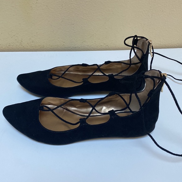 BCBG Black Faux Suede Pointy Toe Crisscross Lace Up Flats Size 8 - Picture 5 of 16